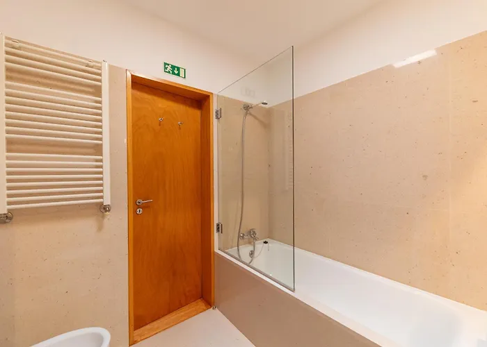 125 House - Swimming Pool, Tennis, Golf & Nature Parco vacanze