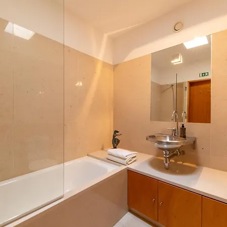 Kompleks wypoczynkowy 125 House - Swimming Pool, Tennis, Golf & Nature