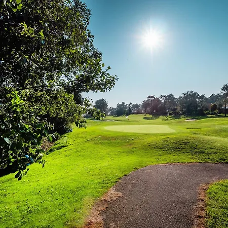 125 House - Swimming Pool, Tennis, Golf & Nature ホリデーパーク